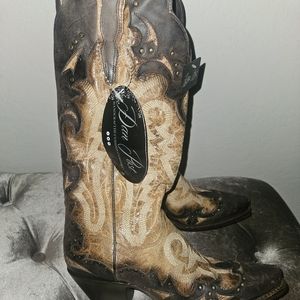 Dan post boots